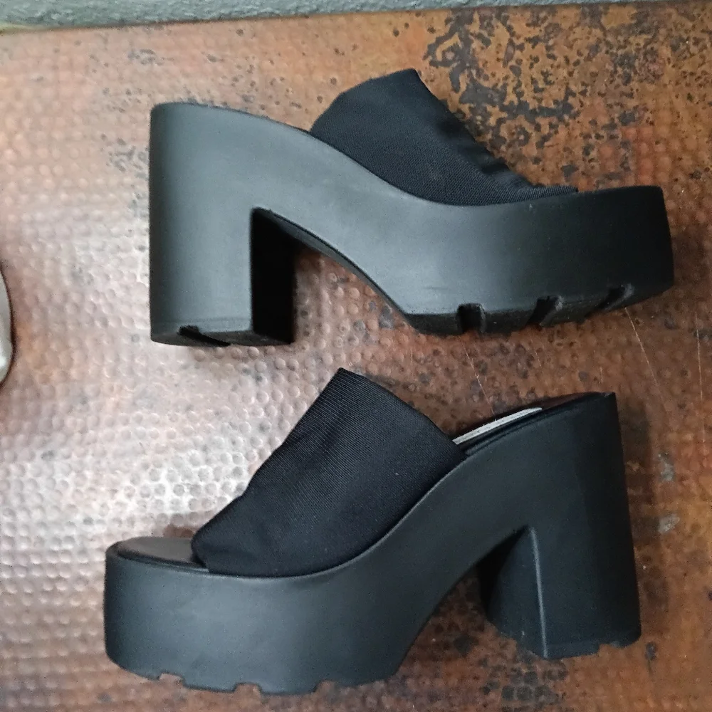 Steve Madden Sz. 39(8.5) Black Sami Platform Sandal